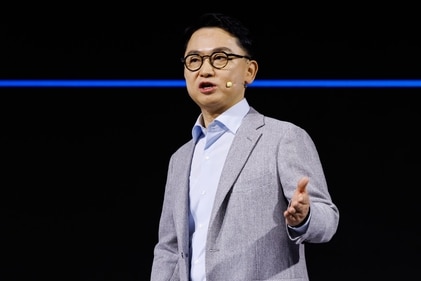 Moon Jong-seung, executive vice president of Samsung Electronics Co., speaks during the company's Bespoke AI event in Seoul, South Korea, on Friday, March 28, 2025. (Bloomberg) Moon Jong-seung, executive vice president of Samsung Electronics Co., speaks during the company's Bespoke AI event in Seoul, South Korea, on Friday, March 28, 2025. (Bloomberg)