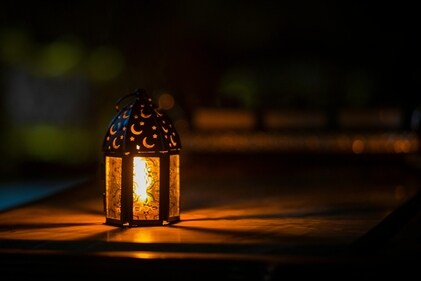 The lamps cast a warm lighting. (Pexels) The lamps cast a warm lighting. (Pexels)