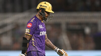 KKR had a batting collapse and Sunil Narine departed for a two-ball duck on his return. (REUTERS)