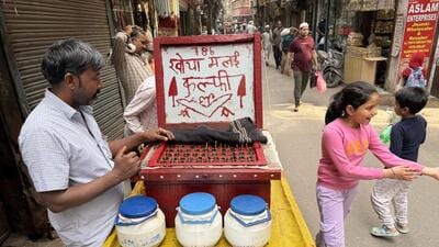 The cart used to be quite common, but has lately become so uncommon that it is now truly a heritage item. (HT) The cart used to be quite common, but has lately become so uncommon that it is now truly a heritage item. (HT)