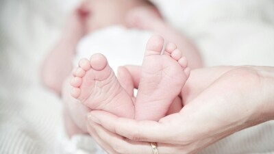 She signed the surrogacy agreement with the man for INR 81 lakh. (Representative image/ Pexel) She signed the surrogacy agreement with the man for INR 81 lakh. (Representative image/ Pexel)