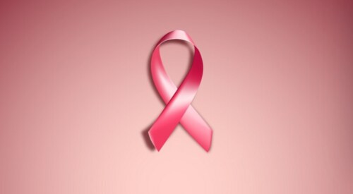 While the risk of breast cancer increases with age, it can affect women of any age, Dr Salkar says. (Freepik) While the risk of breast cancer increases with age, it can affect women of any age, Dr Salkar says. (Freepik)