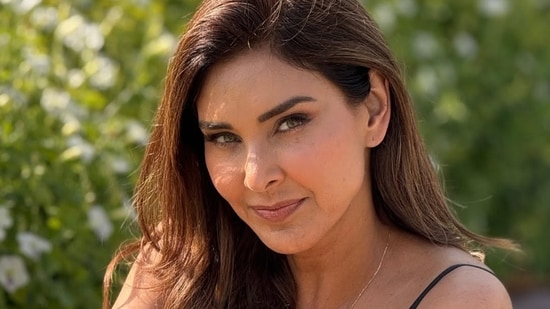 By following simple yet effective beauty secrets, Lisa Ray has achieved glowing, healthy-looking skin at 52. (Instagram/ Lisa Ray)
