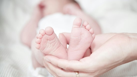 She signed the surrogacy agreement with the man for INR 81 lakh. (Representative image/ Pexel)
