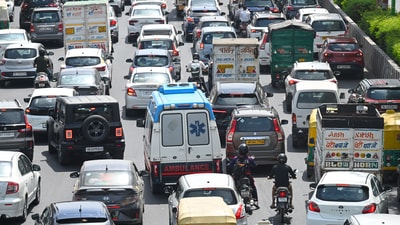 The government has proposed a series of new regulations to penalise drivers who don't obey the rules (Sunil Ghosh/HT Photo) The government has proposed a series of new regulations to penalise drivers who don't obey the rules (Sunil Ghosh/HT Photo)