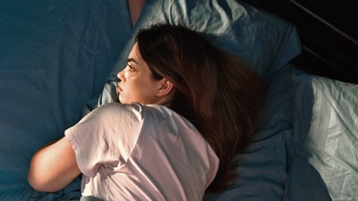 Experts suggest avoiding caffeine, screens, and stress before bed, using essential oils, and trying white noise apps. Experts suggest avoiding caffeine, screens, and stress before bed, using essential oils, and trying white noise apps.