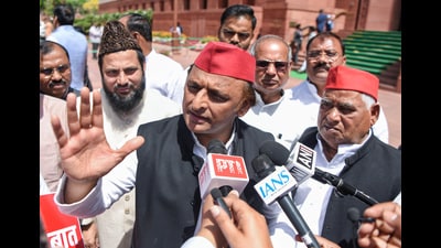 Samajwadi Party (SP) MP Akhilesh Yadav speaks to the media at Parliament premises during the Budget session, in New Delhi on Tuesday (ANI) Samajwadi Party (SP) MP Akhilesh Yadav speaks to the media at Parliament premises during the Budget session, in New Delhi on Tuesday (ANI)