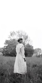 Folklore and Evermore era: Cosy cottagecore vibes (Pinterest) Folklore and Evermore era: Cosy cottagecore vibes (Pinterest)