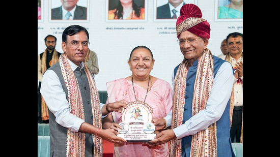 Mansukh Mandaviya