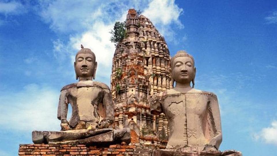 Wat Maha That, Sukhothai Historical Park, 13th-14th Century CE, Thailand. (Benoy K Behl) Wat Maha That, Sukhothai Historical Park, 13th-14th Century CE, Thailand. (Benoy K Behl)