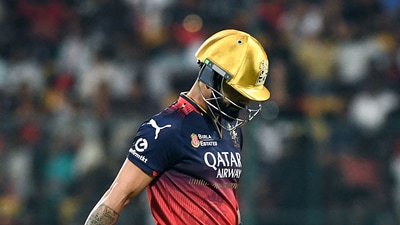 RCB were put to bat first and were dealt an early blow when Virat Kohli fell to Arshad Khan in the second over. (ANI) RCB were put to bat first and were dealt an early blow when Virat Kohli fell to Arshad Khan in the second over. (ANI)