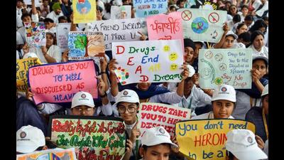 Khalsa College for Women (KCW) students holding up placards while participating in the anti-drug rally led by Punjab chief minister Bhagwant Mann and AAP national convener Arvind Kejriwal at Aarti Chowk in Ludhiana on Wednesday. (ANI Photo) Khalsa College for Women (KCW) students holding up placards while participating in the anti-drug rally led by Punjab chief minister Bhagwant Mann and AAP national convener Arvind Kejriwal at Aarti Chowk in Ludhiana on Wednesday. (ANI Photo)