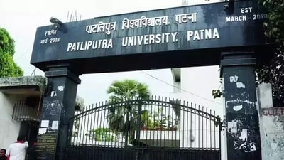 NK Jha, the registrar of Pataliputra University lodged a police complaint against the acting vice chancellor of the university, Sharad Yadav. In his complaint, Jha alleged intimidation by some of the university officials who landed at his house in the escort vehicle of the VC around midnight. (Santosh Kumar / HT Photo) NK Jha, the registrar of Pataliputra University lodged a police complaint against the acting vice chancellor of the university, Sharad Yadav. In his complaint, Jha alleged intimidation by some of the university officials who landed at his house in the escort vehicle of the VC around midnight. (Santosh Kumar / HT Photo)