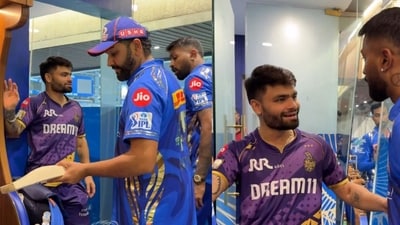 Rinku Singh met Mumbai Indians star Hardik Pandya and Rohit Sharma in MI dressing room. (Mumbai Indians) Rinku Singh met Mumbai Indians star Hardik Pandya and Rohit Sharma in MI dressing room. (Mumbai Indians)