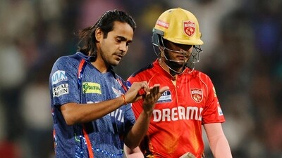 Digvesh Singh Rathi giving a notebook send-off to Priyansh Arya during LSG vs PBKS IPL 2025 match (IPL) Digvesh Singh Rathi giving a notebook send-off to Priyansh Arya during LSG vs PBKS IPL 2025 match (IPL)