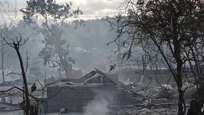 When a Chinese Red Cross assistance convoy ignored the military's orders to stop while driving in a combat zone, Myanmar's ruling junta said Wednesday that its troops fired warning shots. (PTI/representative )