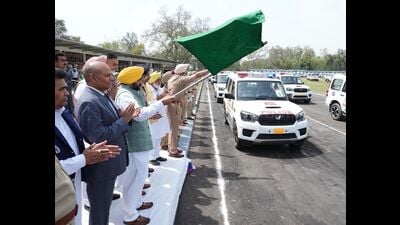 Punjab chief minister Bhagwant Mann on Thursday flagged off 139 new hi-tech vehicles at Punjab Police Academy (PPA) Phillaur in Jalandhar on Thursday. (HT Photo)