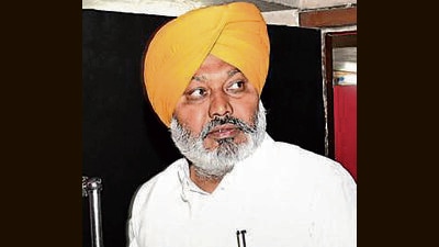 Punjab finance, planning, excise and taxation minister Harpal Singh Cheema announced the successful completion of the allotment process for 207 retail excise groups for the financial year 2025-26 and said the state has yielded unprecedented revenue, generating an annual licence fee of ₹9,878 crore, surpassing the projected target of ₹9,017 crore. (HT File) Punjab finance, planning, excise and taxation minister Harpal Singh Cheema announced the successful completion of the allotment process for 207 retail excise groups for the financial year 2025-26 and said the state has yielded unprecedented revenue, generating an annual licence fee of ₹9,878 crore, surpassing the projected target of ₹9,017 crore. (HT File)