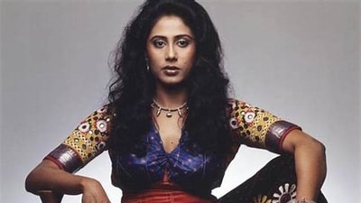 Smita Patil once talked about how Bollywood tries to attract more viewers by objectifying women. Smita Patil once talked about how Bollywood tries to attract more viewers by objectifying women.