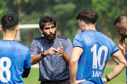 Jamshedpur FC coach Khalid Jamil at work. (HT) Jamshedpur FC coach Khalid Jamil at work. (HT)
