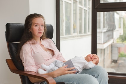 Postpartum depression makes it challenging for the mother to care for her baby. (Shutterstock) Postpartum depression makes it challenging for the mother to care for her baby. (Shutterstock)