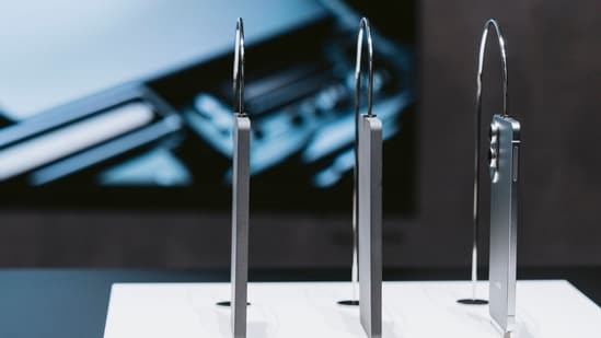 Samsung Galaxy S25 Edge launch for April 15 has been delayed. (Bloomberg)
