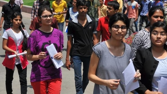 JEE Mains Exam 2025 Live: Day 2 Shift 2 begins, check Shift 1 complete paper analysis here JEE Mains Exam 2025 Live: Day 2 Shift 2 begins, check Shift 1 complete paper analysis here