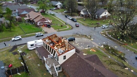 The Tennessee Emergency Management Agency informed on Thursday that the Tennessee Department of Health has confirmed two deaths due to extreme weathers in the US, one in Obion County and one in McNairy County.(AP)