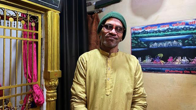 Rajesh Vaishnav (Veidehi Gite) Rajesh Vaishnav (Veidehi Gite)