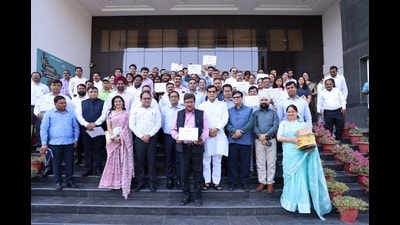 LMC bags top state award for public participation in cleanliness drive (Sourced) LMC bags top state award for public participation in cleanliness drive (Sourced)