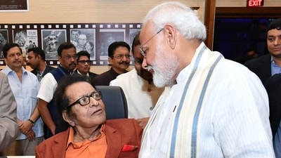 Manoj Kumar's cause of death was identified as cardiogenic shock due to acute myocardial infarction, a severe heart attack. (Twitter) Manoj Kumar's cause of death was identified as cardiogenic shock due to acute myocardial infarction, a severe heart attack. (Twitter)