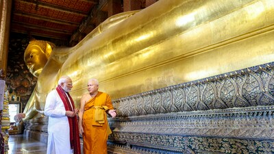 Prime Minister Narendra Modi during his visit to the Wat Pho Temple in Thailand on Friday. (DPR PMO) Prime Minister Narendra Modi during his visit to the Wat Pho Temple in Thailand on Friday. (DPR PMO)