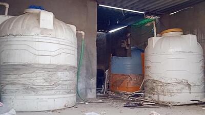 Police said that the water tank was about 1,000 litres capacity, and it was still not clear if the deceased fell inside, or was dumped in it for murder. (Sakib Ali/HT Photo) Police said that the water tank was about 1,000 litres capacity, and it was still not clear if the deceased fell inside, or was dumped in it for murder. (Sakib Ali/HT Photo)