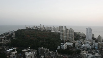 Mumbai real estate update: Mah-Hill Properties Pvt Ltd, a subsidiary of the Adani Group, has acquired over 48,000 sq ft of land in South Mumbai's Malabar Hill for ₹170 crore. (HT Photo by Kunal Patil ) Mumbai real estate update: Mah-Hill Properties Pvt Ltd, a subsidiary of the Adani Group, has acquired over 48,000 sq ft of land in South Mumbai's Malabar Hill for ₹170 crore. (HT Photo by Kunal Patil )