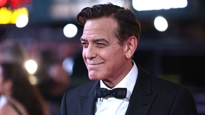 NEW YORK, NEW YORK - APRIL 03: George Clooney attends "Good Night And Good Luck" Broadway Opening Night at Winter Garden Theatre on April 03, 2025 in New York City. Jamie McCarthy/Getty Images/AFP (Photo by Jamie McCarthy / GETTY IMAGES NORTH AMERICA / Getty Images via AFP) (Getty Images via AFP) NEW YORK, NEW YORK - APRIL 03: George Clooney attends "Good Night And Good Luck" Broadway Opening Night at Winter Garden Theatre on April 03, 2025 in New York City. Jamie McCarthy/Getty Images/AFP (Photo by Jamie McCarthy / GETTY IMAGES NORTH AMERICA / Getty Images via AFP) (Getty Images via AFP)