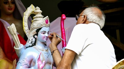 An artist gives a final touch to an idol of Lord Ram ahead of Ram Navami, at Chitar Oli in Nagpur on Thursday. (Chandrakant Paddhane) An artist gives a final touch to an idol of Lord Ram ahead of Ram Navami, at Chitar Oli in Nagpur on Thursday. (Chandrakant Paddhane)