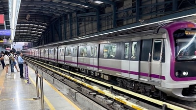 Bengaluru Metro has recently announced fare hike, making the ride expensive for commuters. (X/@bykarthikreddy) Bengaluru Metro has recently announced fare hike, making the ride expensive for commuters. (X/@bykarthikreddy)