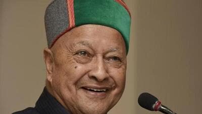 Nearly four years after his death, a statue of Virbhadra Singh, the six-time chief minister of Himachal Pradesh, will be installed at the Ridge in Shimla on his birth anniversary on June 23. (HT file photo)