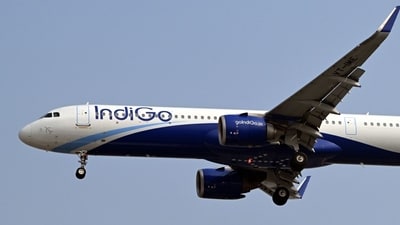 A woman alleged that the flight attendant of IndiGo had stolen gold necklace of her daughter on board and Bengaluru police launched a probe. (Bloomberg)