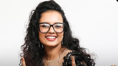 Manasi Ghosh is Indian Idol season 15 winner. Manasi Ghosh is Indian Idol season 15 winner.