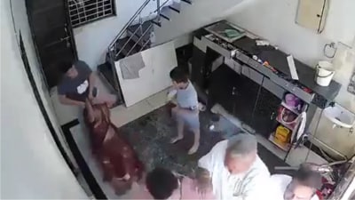 The mother-in-law alleged that the assault continued with her son being dragged out to the street. Their neighbours intervened later, and the case was reported to the police station. (@ag_Journalist) The mother-in-law alleged that the assault continued with her son being dragged out to the street. Their neighbours intervened later, and the case was reported to the police station. (@ag_Journalist)