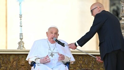 Pope Francis leads the Angelus prayer on St. Peter's square in The Vatican, on April 6, 2025. (AFP) Pope Francis leads the Angelus prayer on St. Peter's square in The Vatican, on April 6, 2025. (AFP)