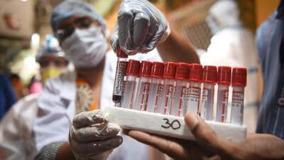 The samples were allegedly drawn while their mothers were asleep around midnight, with no standard precautions in place. Parents were reportedly misled into believing the tests were part of an emergency protocol. (HT Photo/ Representative photo) The samples were allegedly drawn while their mothers were asleep around midnight, with no standard precautions in place. Parents were reportedly misled into believing the tests were part of an emergency protocol. (HT Photo/ Representative photo)