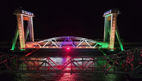 The new Pamban Bridge ahead of its inauguration by Prime Minister Narendra Modi later today, in Rameswaram, Tamil Nadu. (PTI) The new Pamban Bridge ahead of its inauguration by Prime Minister Narendra Modi later today, in Rameswaram, Tamil Nadu. (PTI)