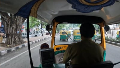 The commuter had to call 112 for assistance to de-escalate the situation. (Representational Image/Pexel) The commuter had to call 112 for assistance to de-escalate the situation. (Representational Image/Pexel)