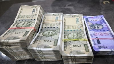 According to forex traders, a steep decline in crude prices and a weaker American currency failed to support the domestic currency amid the incessant foreign fun outflows in line with the global sell-offs. (Bloomberg) According to forex traders, a steep decline in crude prices and a weaker American currency failed to support the domestic currency amid the incessant foreign fun outflows in line with the global sell-offs. (Bloomberg)