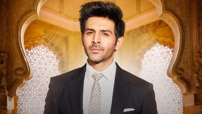 Kartik Aaryan spoke about his fees in a new interview. Kartik Aaryan spoke about his fees in a new interview.