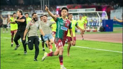 MBSG’s Apuia Ralte celebrates scoring the winner against JFC as the Mariners progress to the ISL 2024-25 Final (ISL) MBSG’s Apuia Ralte celebrates scoring the winner against JFC as the Mariners progress to the ISL 2024-25 Final (ISL)