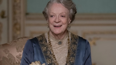 Maggie Smith played Violet, Dowager Countess of Grantham, in Downton Abbey. (PBS) Maggie Smith played Violet, Dowager Countess of Grantham, in Downton Abbey. (PBS)