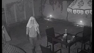 A masked man captured in the CCTV footage of a house in Sector 6, Panchkula. (HT Photo) A masked man captured in the CCTV footage of a house in Sector 6, Panchkula. (HT Photo)